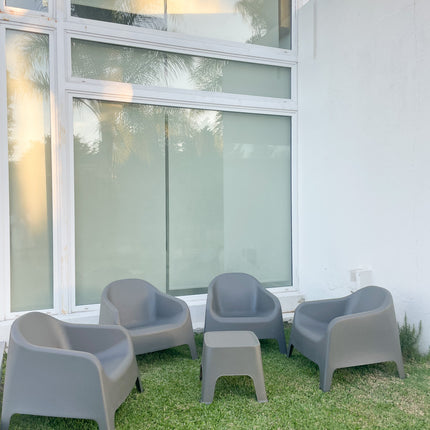 Kit 4 Poltronas Skarpo + Mesa Sunset